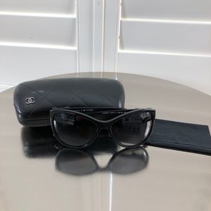 Chanel Sunglasses Black
